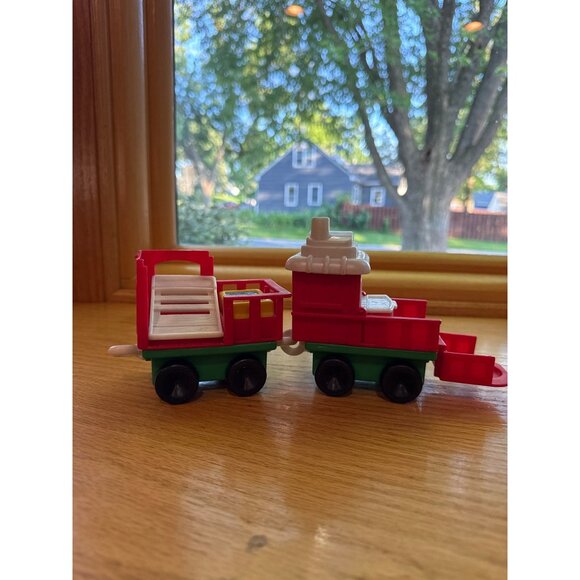 Fisher-Price Little People Christmas Train Cars - Picture 1 of 5
